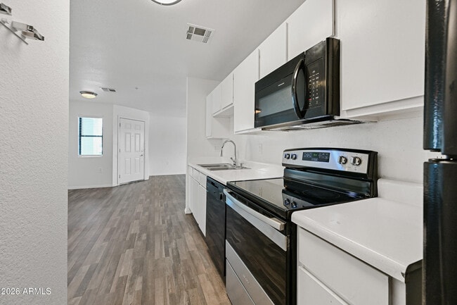 Building Photo - 3065 N 67th Ave