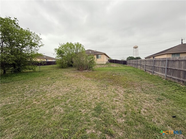 Building Photo - 2774 FM1044