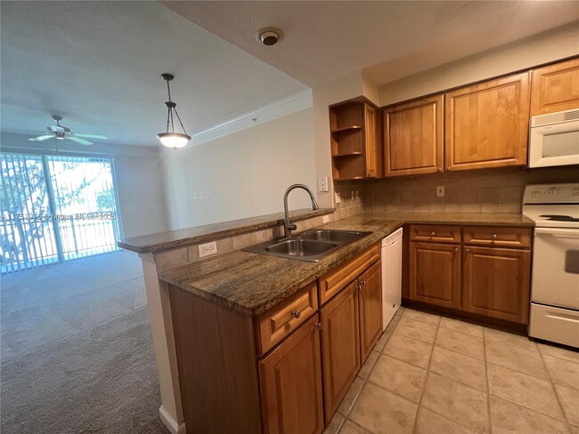 Building Photo - 2056 Alta Meadows Ln