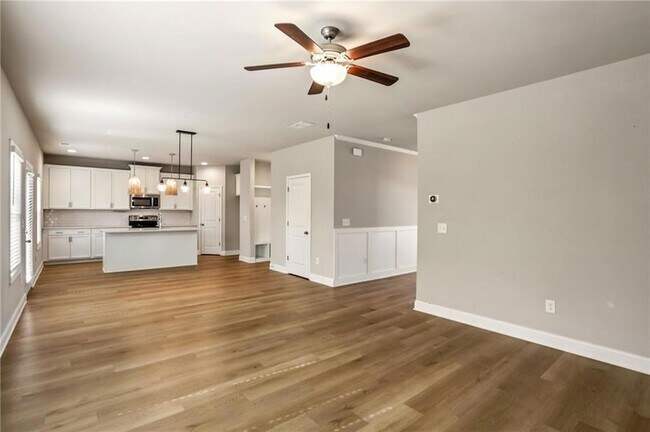 Building Photo - 2099 Easterwood Ct.