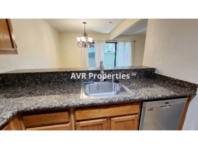 Building Photo - Fantastic San Ramon first floor condo