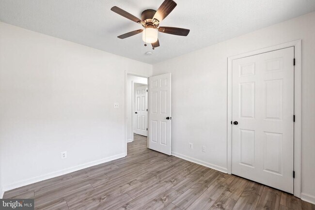 Building Photo - 345 Brown Ave