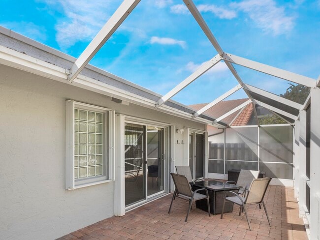 Building Photo - 9734 Harbour Lake Cir