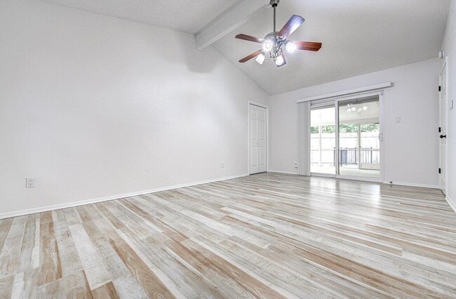 Building Photo - 11305 Pradera Dr