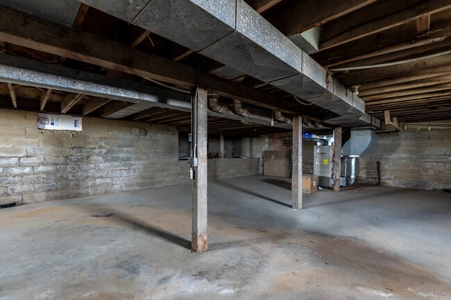 Building Photo - 33491 NW Reeder Rd