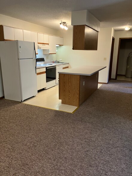 Primary Photo - 803 Roundhouse Addition