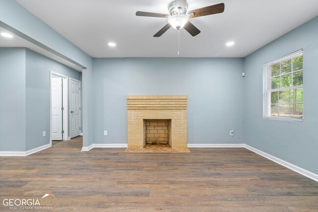 Building Photo - 1247 Cherokee Ave