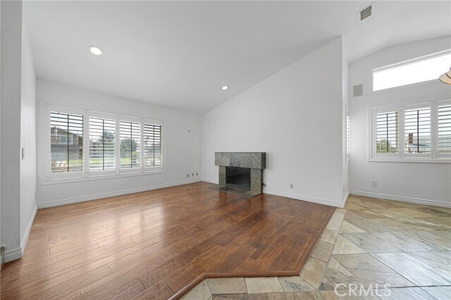 Building Photo - 1455 N 13th Ave
