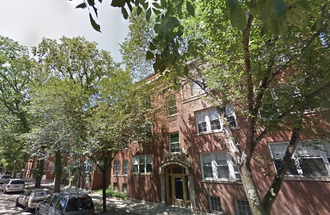 Building Photo - 1308 W Rosemont Ave