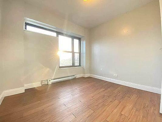 Building Photo - 3 bedroom in New York NY 10027