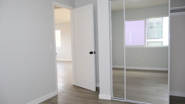Building Photo - FOR RENT 2 Bedrooms 1 bath apartment in San Ysidro FOR RENT