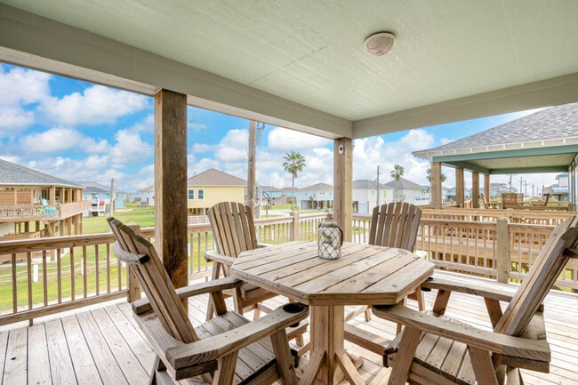 Building Photo - 951 Gulf Shores Dr