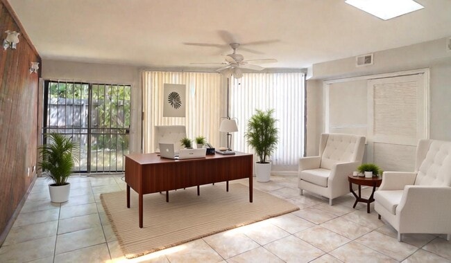 Building Photo - 7914 Braes Meadow Dr