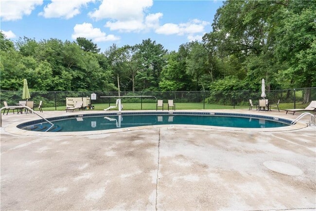 Building Photo - 30 Argyle Ave