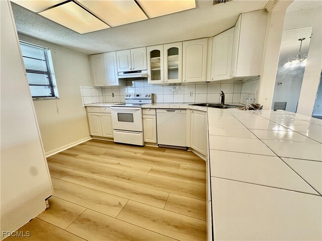 Building Photo - 9395 Pennsylvania Ave