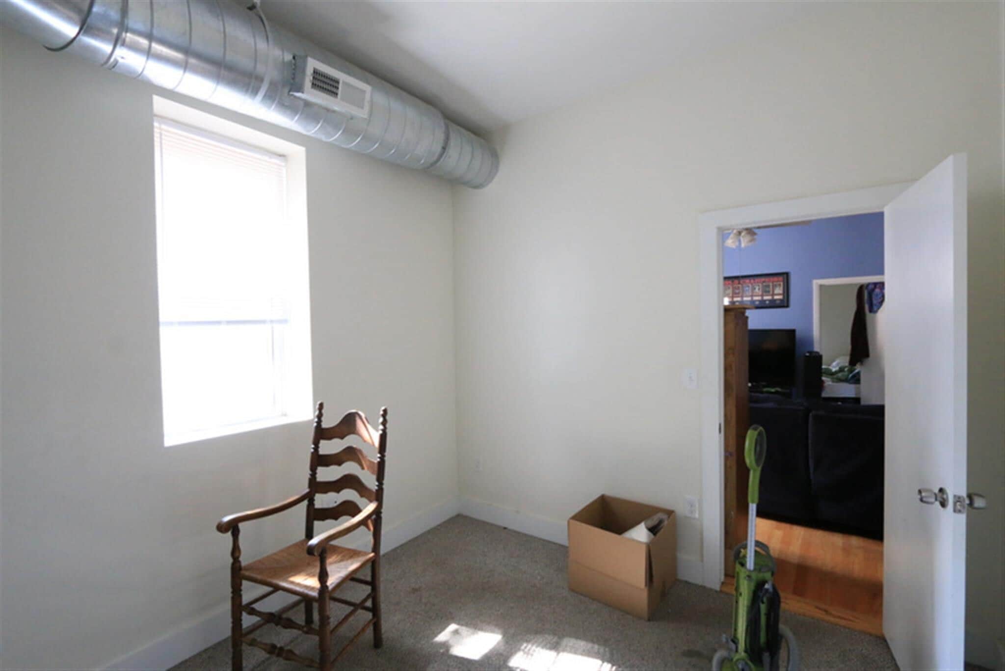 Building Photo - 205B Highland Ave