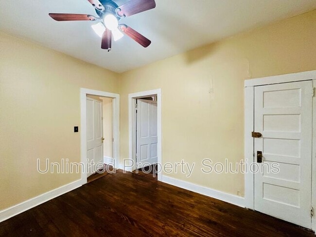 Building Photo - 108 N 8th St