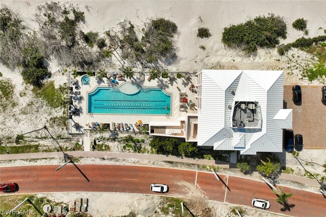 Building Photo - 269 Barefoot Beach Blvd