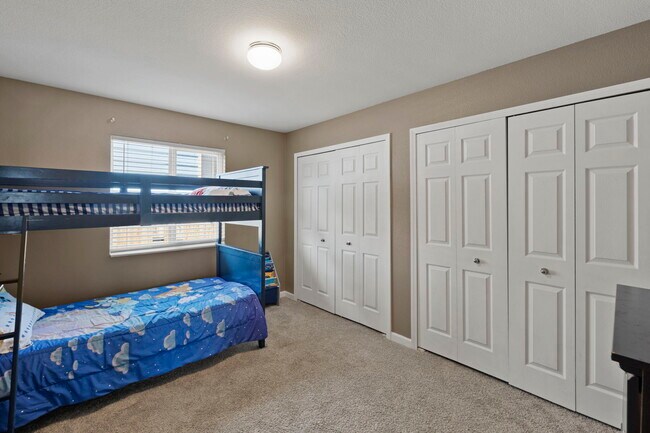 Building Photo - 7356 Coral Ridge Dr