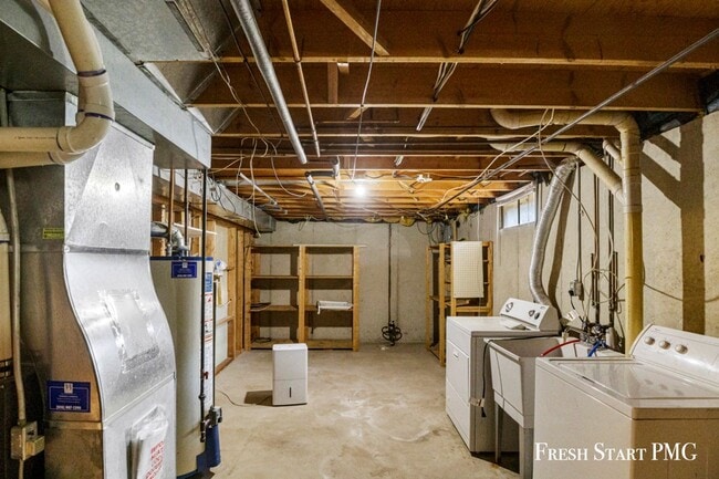 Building Photo - Bright & Spacious Family Home with Garage