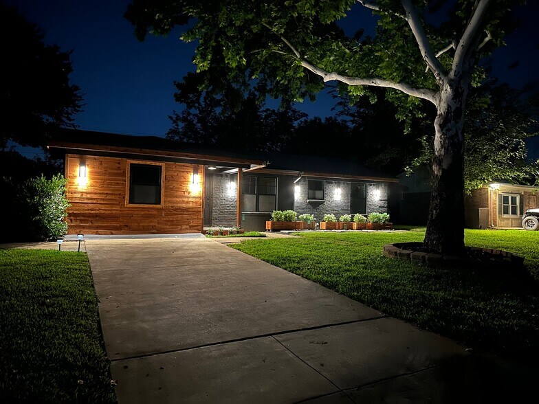 Building Photo - 5809 Westhaven Dr