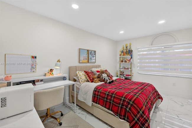 Building Photo - 4730 NW 102nd Ave