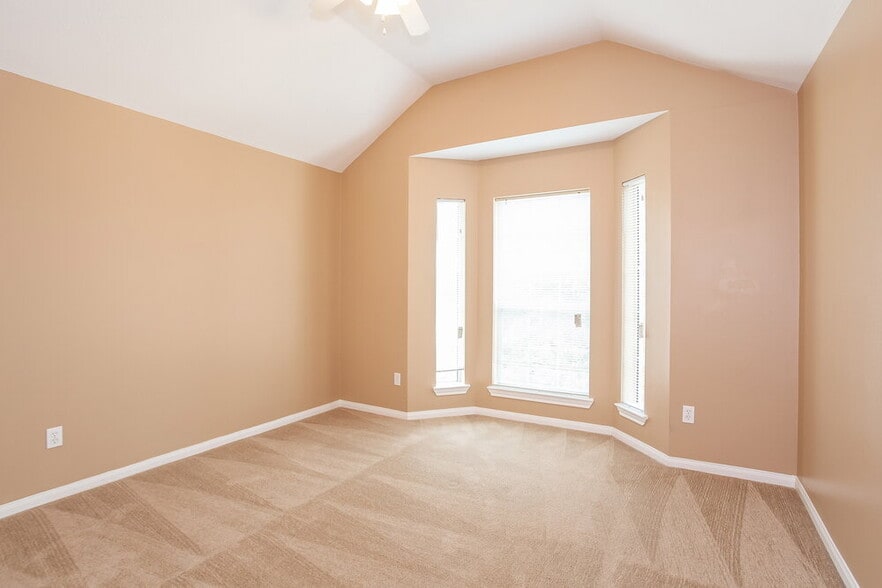 Building Photo - 2519 Teal Run Pl Dr