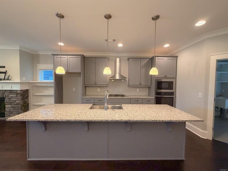 Building Photo - 176 Ave of The Orchards