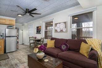 Building Photo - Montreat Rental-Lower Level Apartment! **Utilites included!