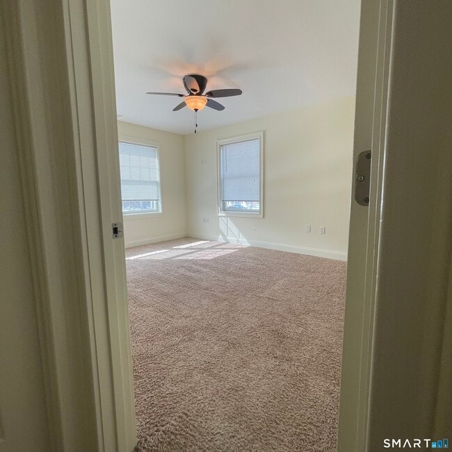 Building Photo - 157 W Main St