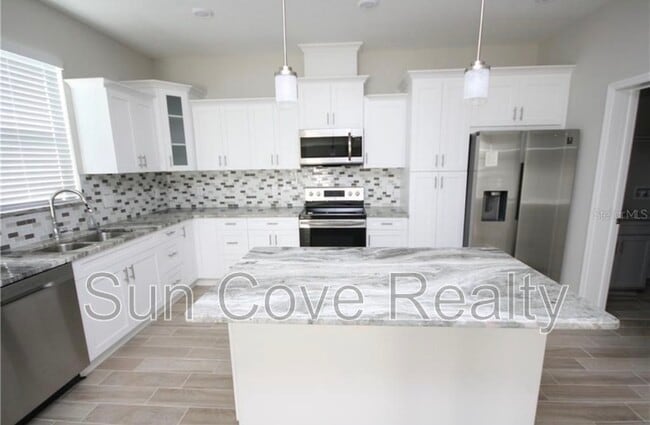 Building Photo - 4029 Forecast Dr