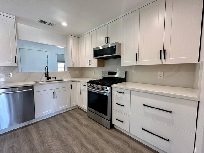 Primary Photo - 2485 W Ave 133rd