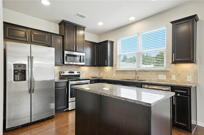 Building Photo - 2408 Chancery Mill Ln