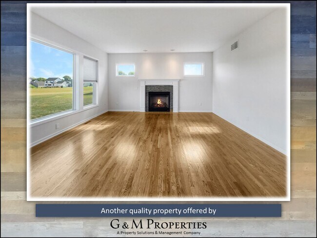 Building Photo - Rarely Available - Large Executive Rental ...