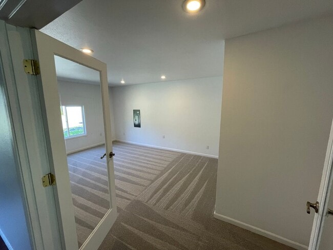Building Photo - 2415 Forest Park Ln
