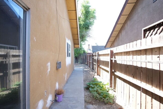 Building Photo - Fulkerth