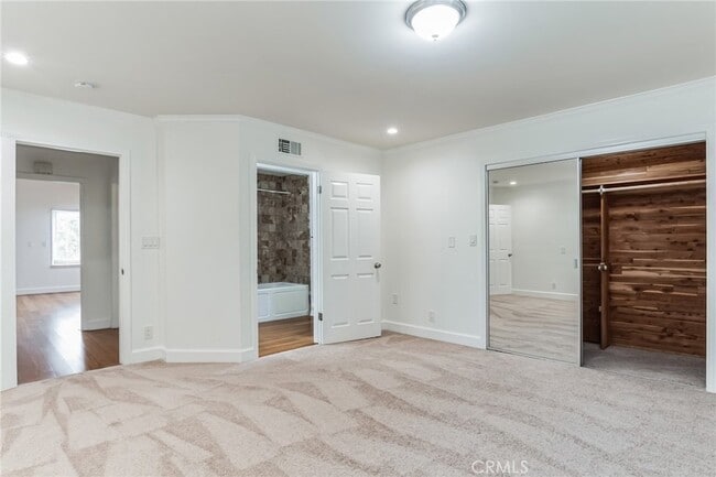 Building Photo - 4708 Orion Ave