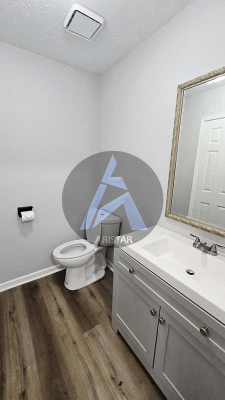 Building Photo - 4433 Coopers Creek Dr SE