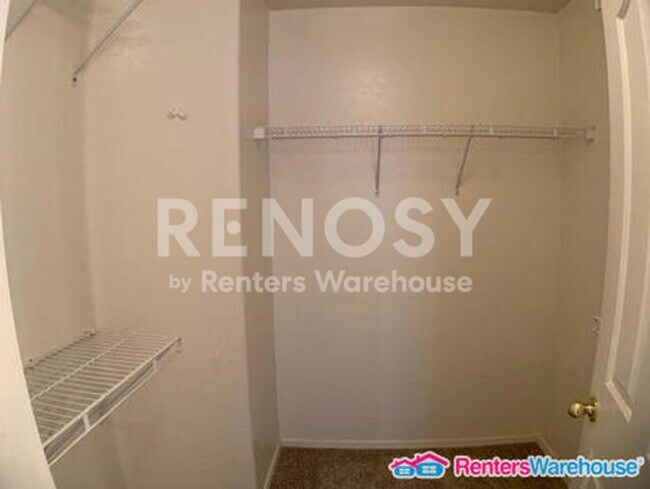 Building Photo - Ideal 3 Br 2 Ba 2 Cg Home Near Loop 303 & Greenway in Surprise!