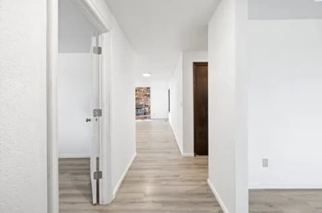 Building Photo - Elegant 4-Bedroom Home on a Corner Lot in ...