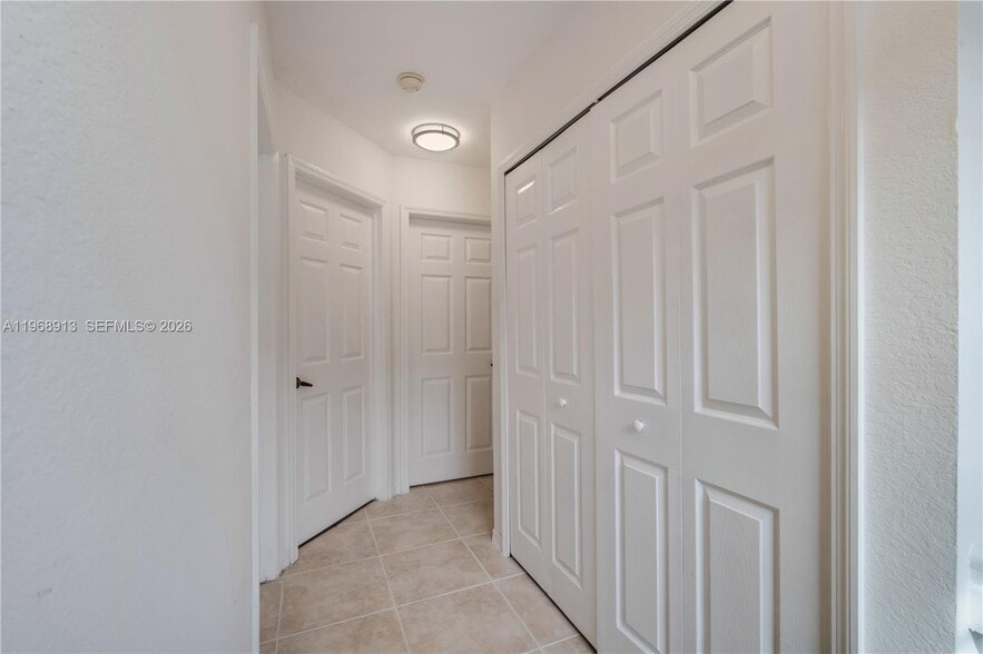 Building Photo - 7733 SW 94th Ln