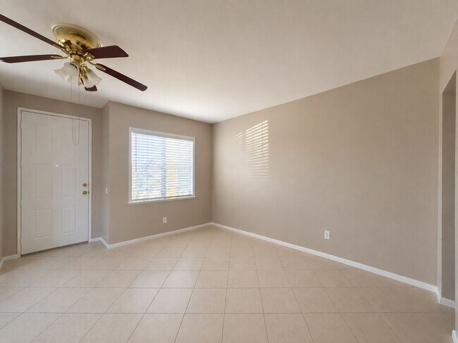 Building Photo - Beautiful and Cozy Home in Temecula