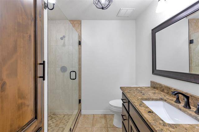 Building Photo - 625 Deer Dr