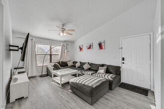 Building Photo - 555 E Silverado Ranch Blvd