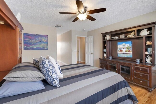 Building Photo - 16012 Lanesboro Ct