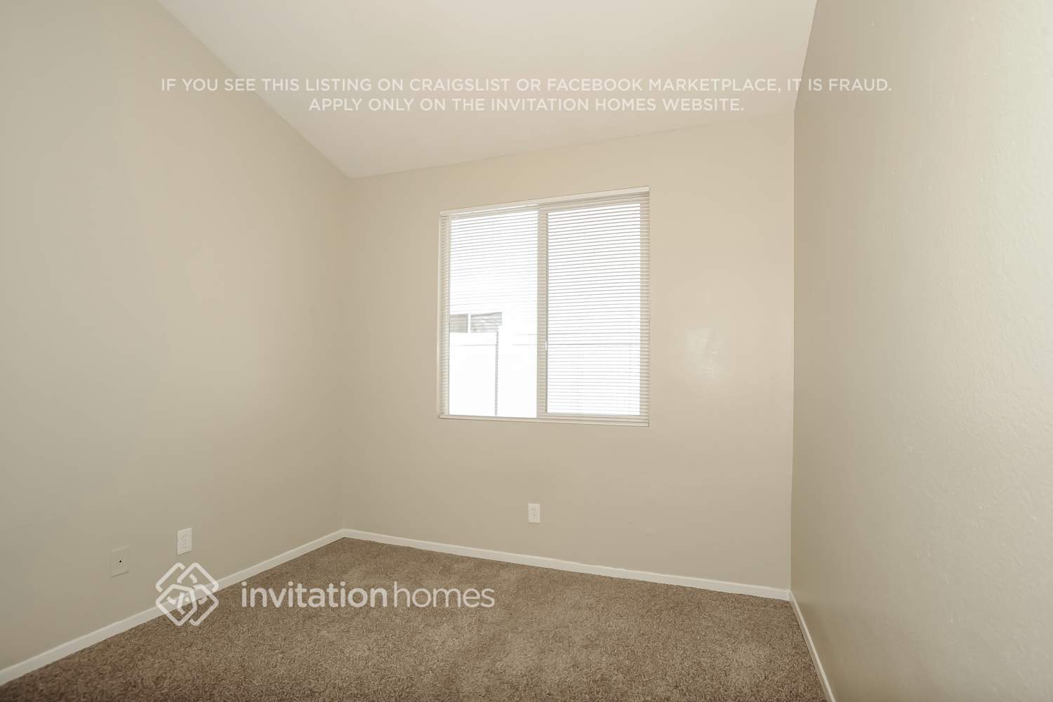 Building Photo - 12037 Reichling Ln