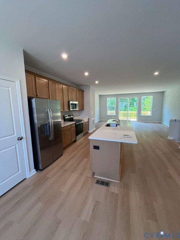 Building Photo - 419 Burden Dr