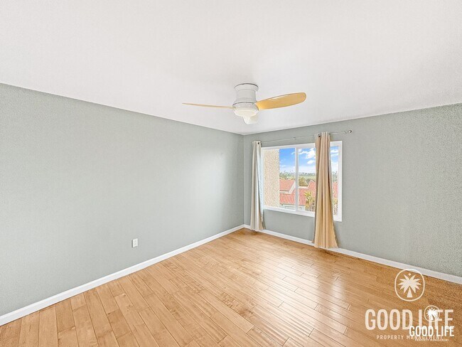 Building Photo - 2B/2BA Carlsbad Condo with Unobstructed Ocean Views & Semi-Private Laundry Room