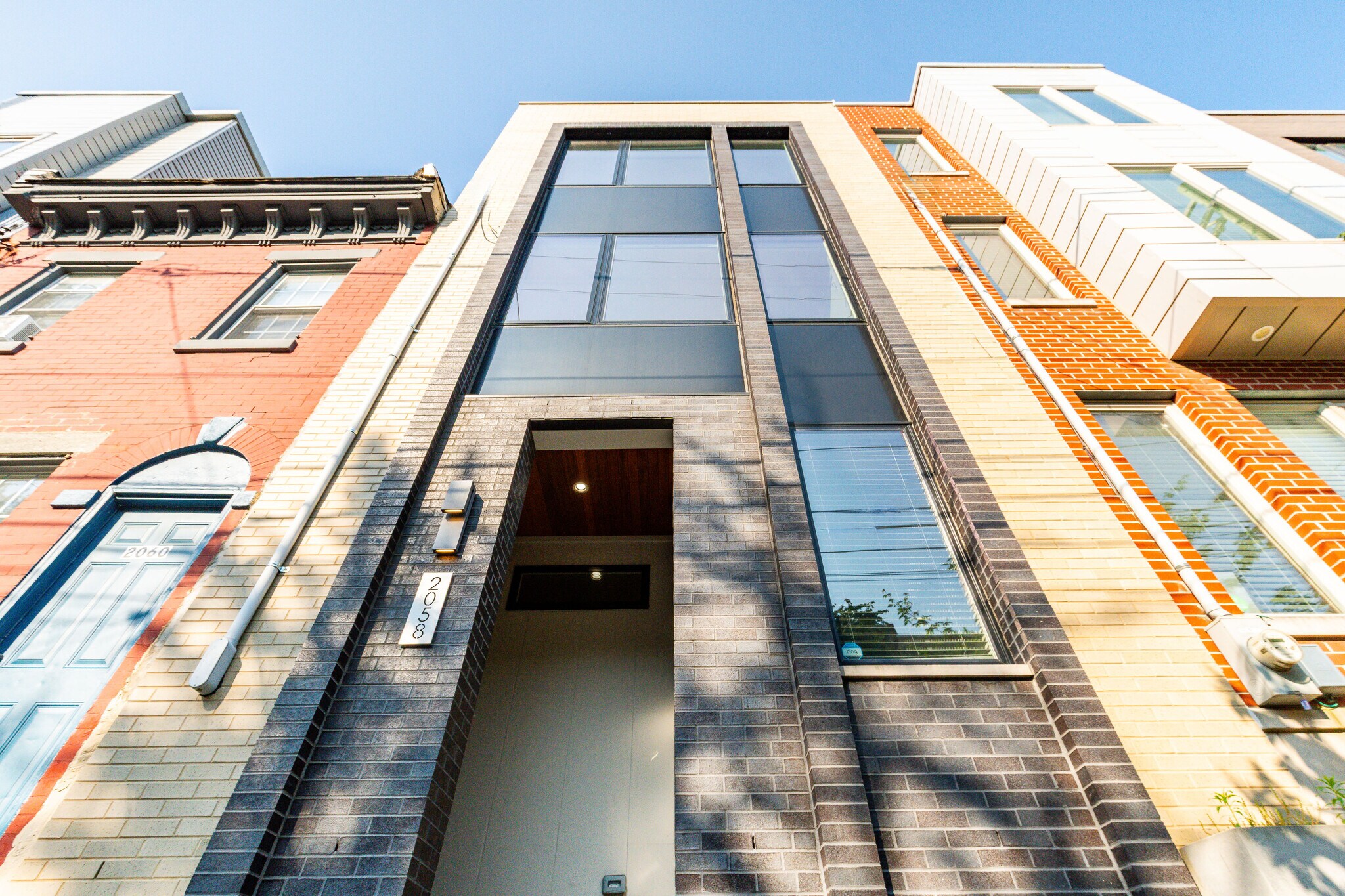 Building Photo - 2058 E Susquehanna Ave