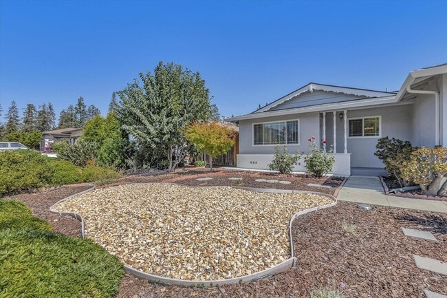 Building Photo - Great Home w/ Top Rated Schools in San Jose